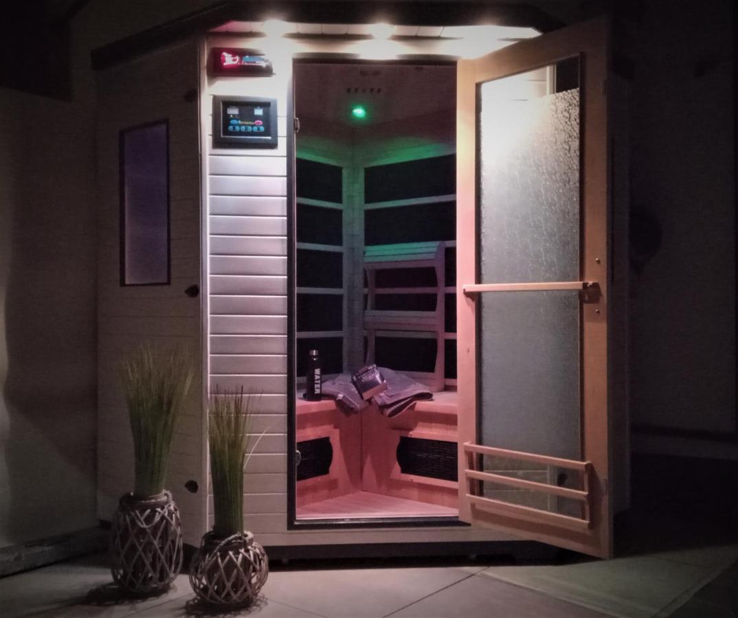 Seeblick-Ferienwohnung Im "Ferienhaus Agger-Blick" Mit Traumhafter Sonnen-Terrasse, Sauna, E-Kamin & Kajak Gummersbach Dış mekan fotoğraf