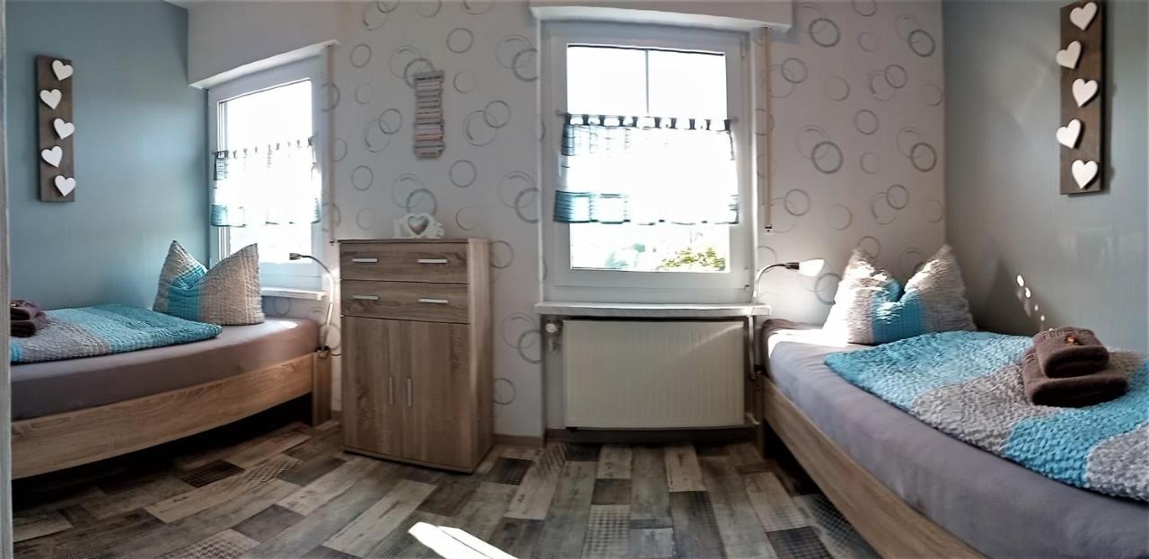 Seeblick-Ferienwohnung Im "Ferienhaus Agger-Blick" Mit Traumhafter Sonnen-Terrasse, Sauna, E-Kamin & Kajak Gummersbach Dış mekan fotoğraf